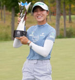 Surging Ko claims LPGA Queen City crown in spectacular style